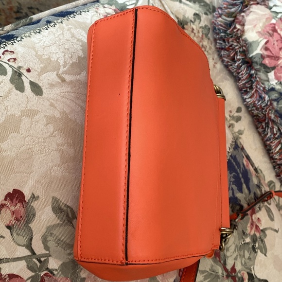 PATRICIA NASH ORANGE PETALLED HANDBAG/ CROSSBODY NEW WITH CERTS & DUSTBAG - Picture 6 of 13